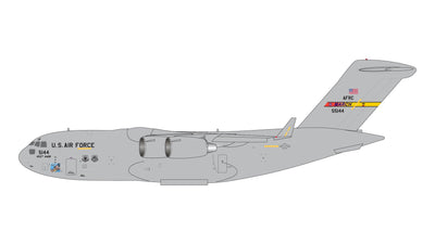 Pre - Order Gemini Macs GMUSA148 1:400 U.S. Air Force C - 17A Globemaster III 05 - 5144 (March ARB)