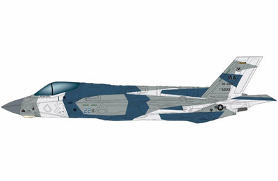 Pre-Order Hobby Master HA4450 1:72 F-35A "Blue Splitter" 11-5022, 65 AGRS, 57 WG, USAF (What If Scheme)