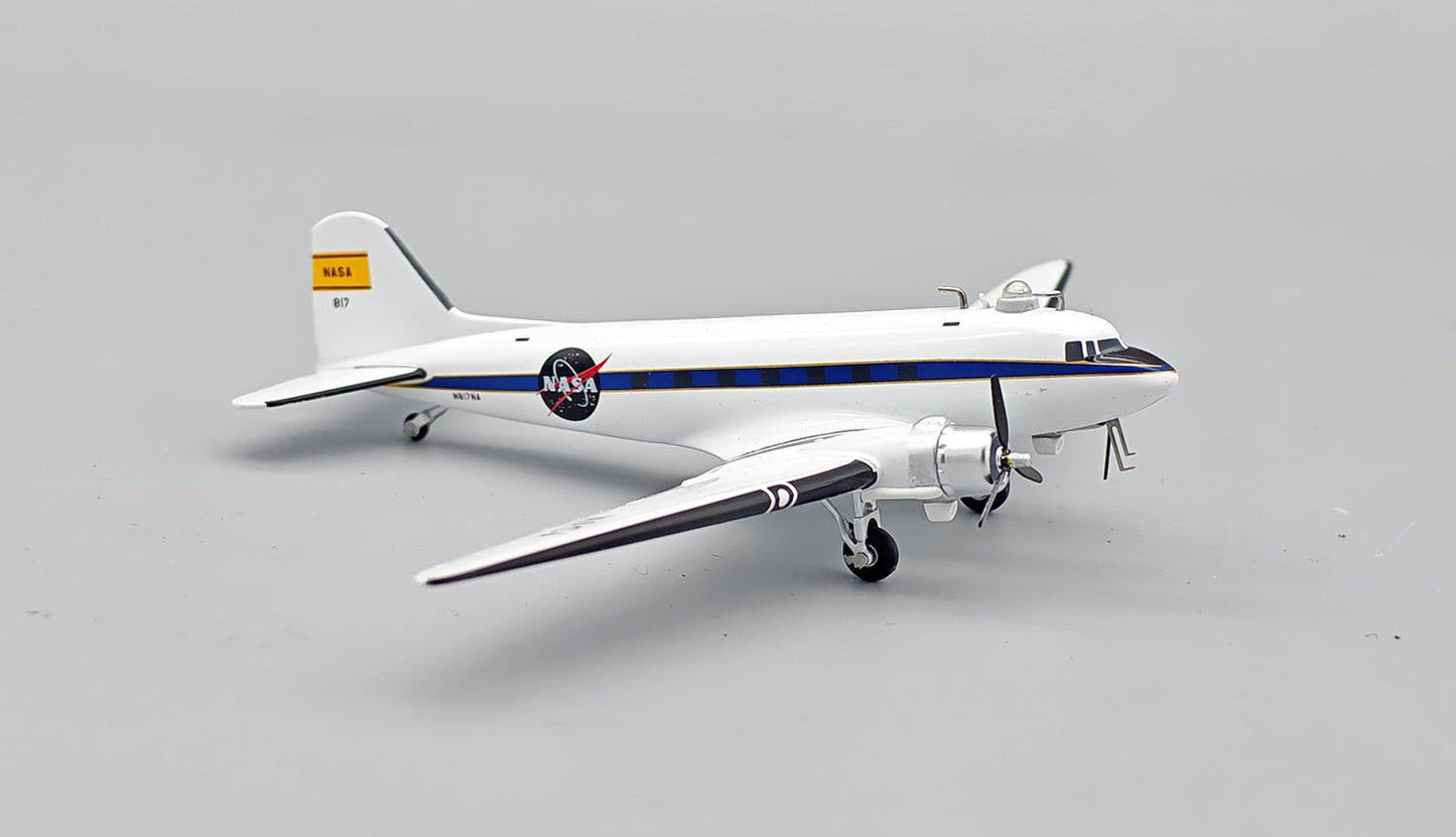 Pre - Order Inflight IFDC3NASA817 1:200 NASA Douglas C - 47H Skytrain N817NA