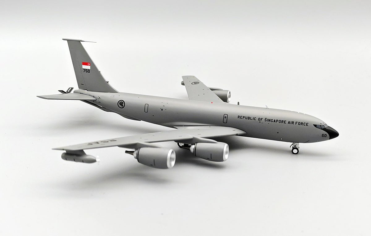 Pre - Order InFlight200 IF135RSAF750R 1:200 KC - 135R Singapore - Air Force 750