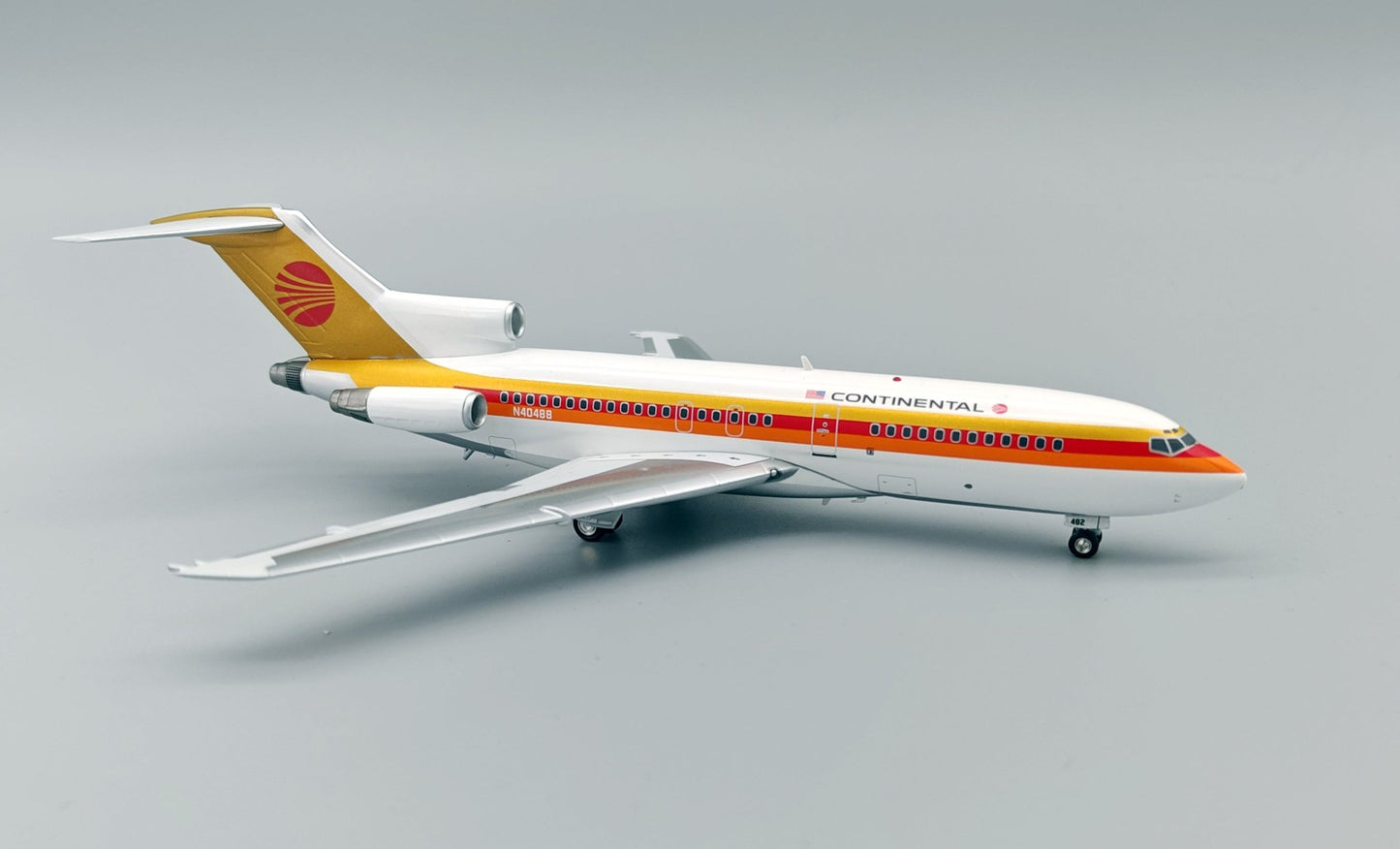 InFlight200 IF721CO0824 1:200 CONTINENTAL RED 727 - 100 N40488