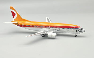 Pre - Order InFlight200 IF733CP0725P 1:200 CP Air Boeing 737 - 317 C - FCPG