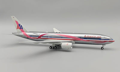Pre - Order InFlight200 IF772AA0724P 1:200 American Airlines Boeing 777 - 223/ER N759AN