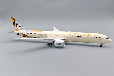 Pre - Order InFlight200 IF78XEY1024 1:200 Etihad Airways Boeing 787 - 10 Dreamliner A6 - BMI