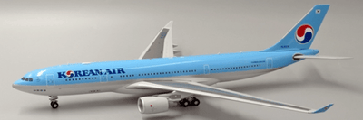 Pre - Order JC Wings EW2332002 1:200 Korean Air Airbus A330 - 200 Reg: HL8228
