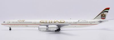 Pre - Order JC Wings KJ - A346 - 155 1:200 Etihad Airways Airbus A340 - 600 Reg: A6 - EHK
