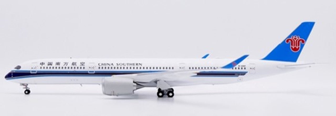 JC Wings LH2475 1:200 China Southern Airlines Airbus A350-900XWB