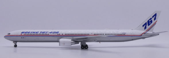 Pre - Order JC Wings LH2496A 1:200 Boeing House Color 767 - 400ER "Polished" Reg: N76400 "Flaps Down"