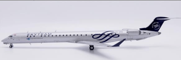 Pre - Order JC Wings LH2511 1:200 Garuda Indonesia Bombardier CRJ - 1000ER "Skyteam" Reg: PK - GRA