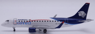 Pre - Order JC Wings LH4188 1:400 Aeromexico Connect Embraer ERJ - 170LR Reg: XA - GAQ