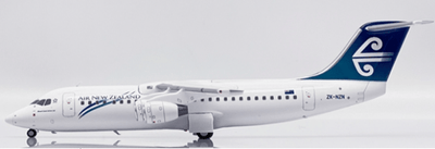 Pre - Order JC Wings XX20332 1:200 Air New Zealand Link British Aerospace BAe 146 - 300 Reg: ZK - NZN