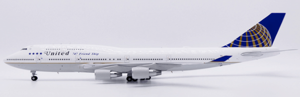Pre - Order JC Wings XX20518A 1:200 United Airlines Boeing 747 - 400 "747 Friend Ship" Reg: N118UA "Flaps Down"