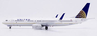 Pre - Order JC Wings XX20619 1:200 United Airlines Boeing 737 - 900ER Reg: N37437