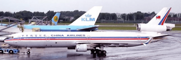 Pre - Order JC Wings XX40469 1:400 China Airlines McDonnell Douglas MD - 11 "OC" Reg: B - 151