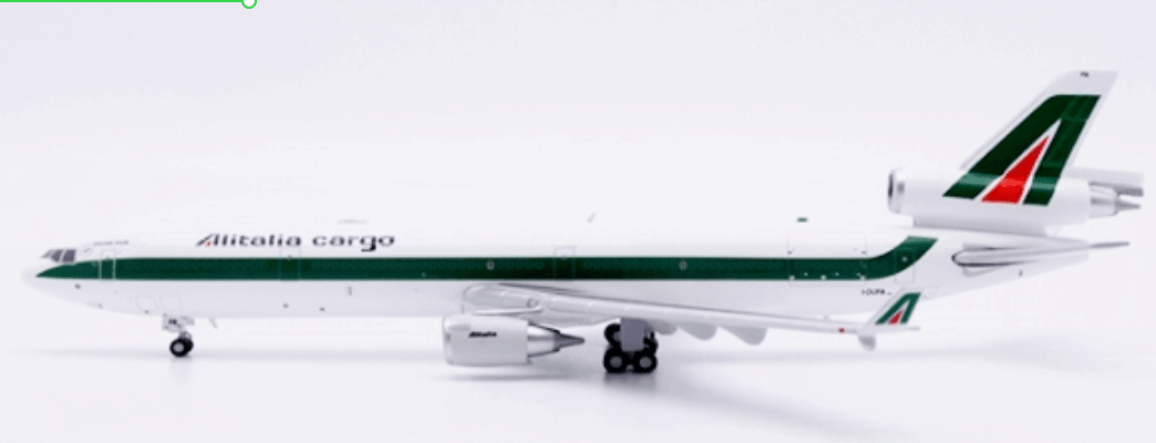 Pre - Order JC Wings XX40589 1:400 Alitalia Cargo McDonnell Douglas MD - 11F Reg: I - DUPA