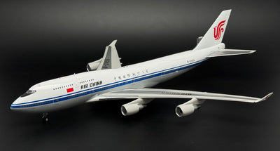 Pre-Order KJ Models KJ-B744-199 1:200 B-2456 Air China Boeing 747-4J6(M)