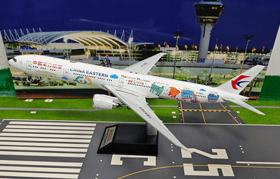 Pre - Order KJ Models KJ - B77W - 226 1:200 China Eastern Airlines Boeing 777 - 39PER B - 7882