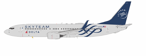 NG Models 08013 1:200 Delta Air Lines 737 - 800/w N381DN (Skyteam c/s; Delta's first B737 - 800 aircraft to receive split scimitar winglets)