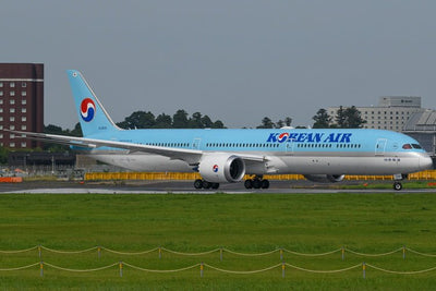 Pre - Order Phoenix 04606 1:400 Korean Air B787 - 10 HL8515