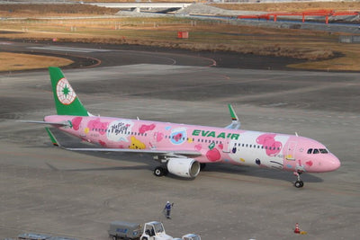 Pre - Order Phoenix 04635 1:400 EVA Air A321 B - 16217 "Pinky Jet"