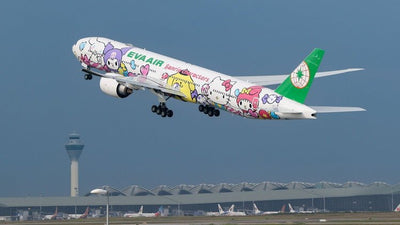 Pre - Order Phoenix 04638 1:400 EVA Air B777 - 300ER B - 16740 "Lolly Jet"