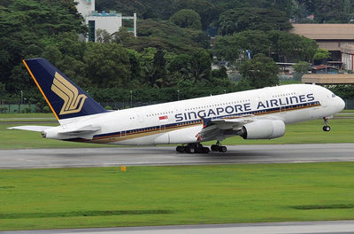 Pre - Order Phoenix 04646 1:400 Singapore Airlines A380 9V - SKL
