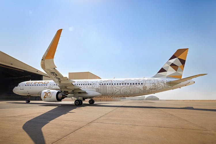 Pre - Order Phoenix 11924 1:400 Etihad A321neo A6 - AEN "20th Anniverary"
