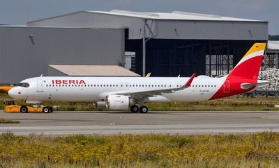 Pre - Order Phoenix 11925 1:400 Iberia A321neo EC - OIL