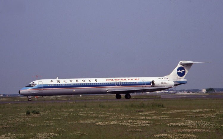 Pre - Order Phoenix 12008 1:400 China Northern Airlines MD - 82 B - 2136