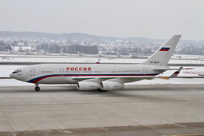Pre - Order Phoenix 12053 1:400 Rossiya Il - 96 - 300 RA - 96018