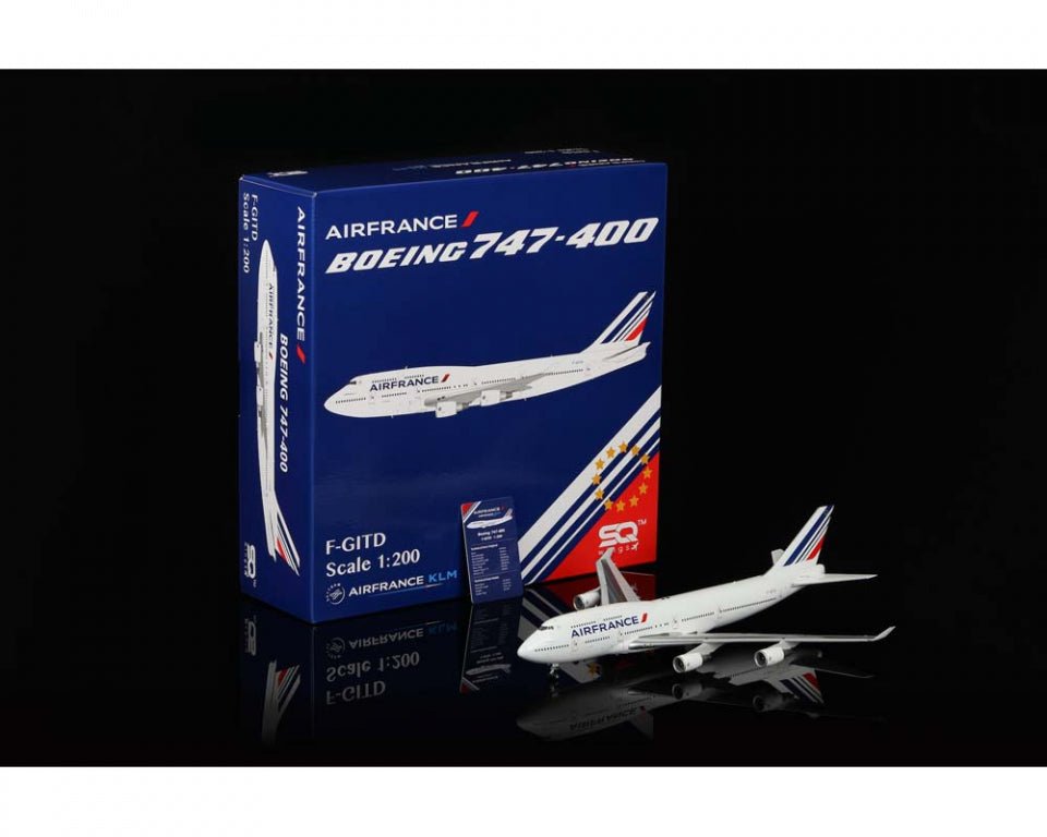 Pre - Order SQ Wings L2071 1:200 Air France Boeing 747 - 400 F - GITD