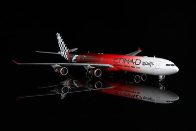 Pre - Order SQ Wings L2168 1:200 Etihad Airways Airbus A340 - 600 A6 - EHJ "ABU DHABI GRAND PRIX 2012"