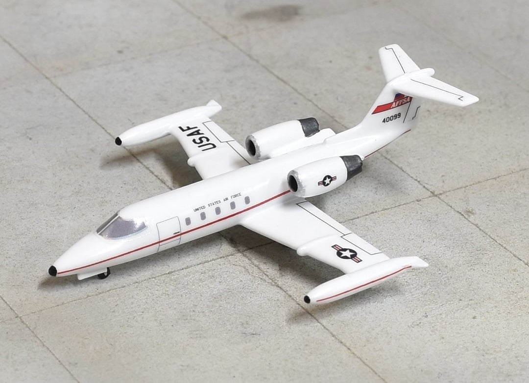 Sky Classics 1:200 SCLRJ004 Learjet C-21A 84-0099 AFFSA Tinker AFB