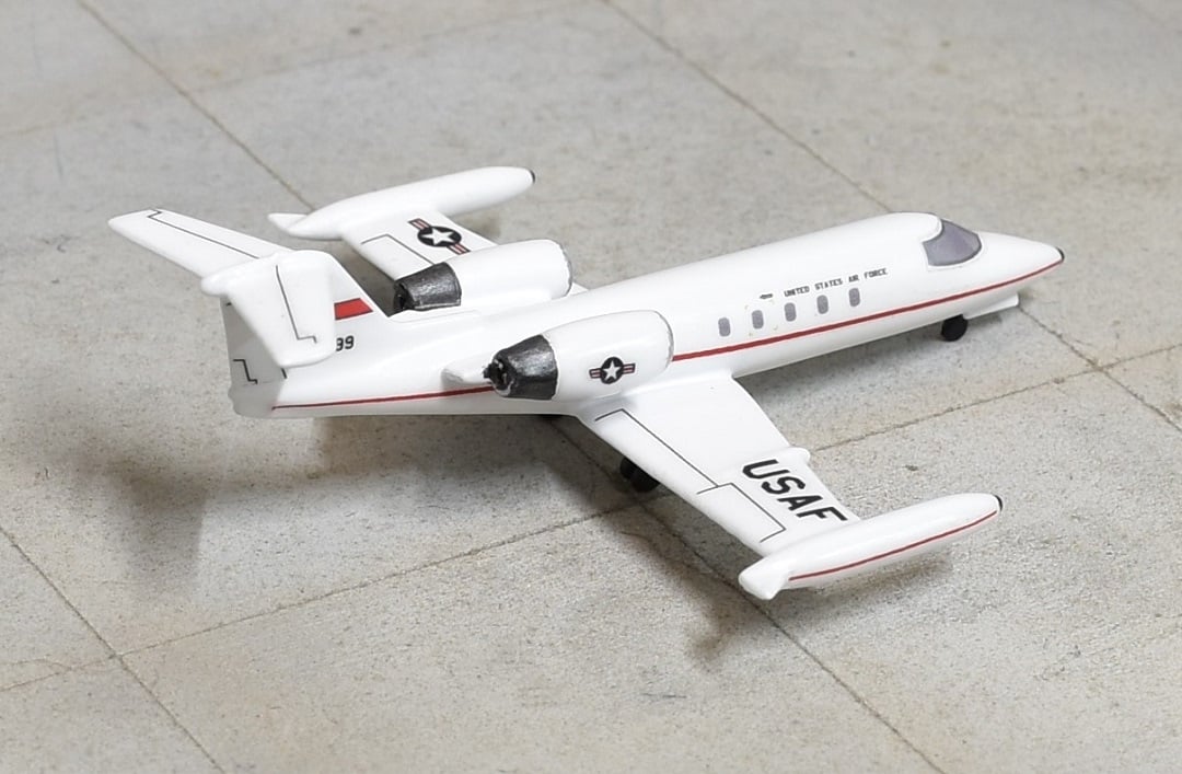 Sky Classics 1:200 SCLRJ004 Learjet C - 21A 84 - 0099 AFFSA Tinker AFB, Oklahoma