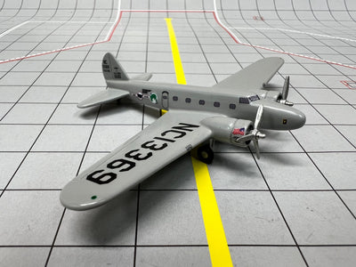 Sky Classics 1:200 United Airlines Boeing 247 Smithsonian