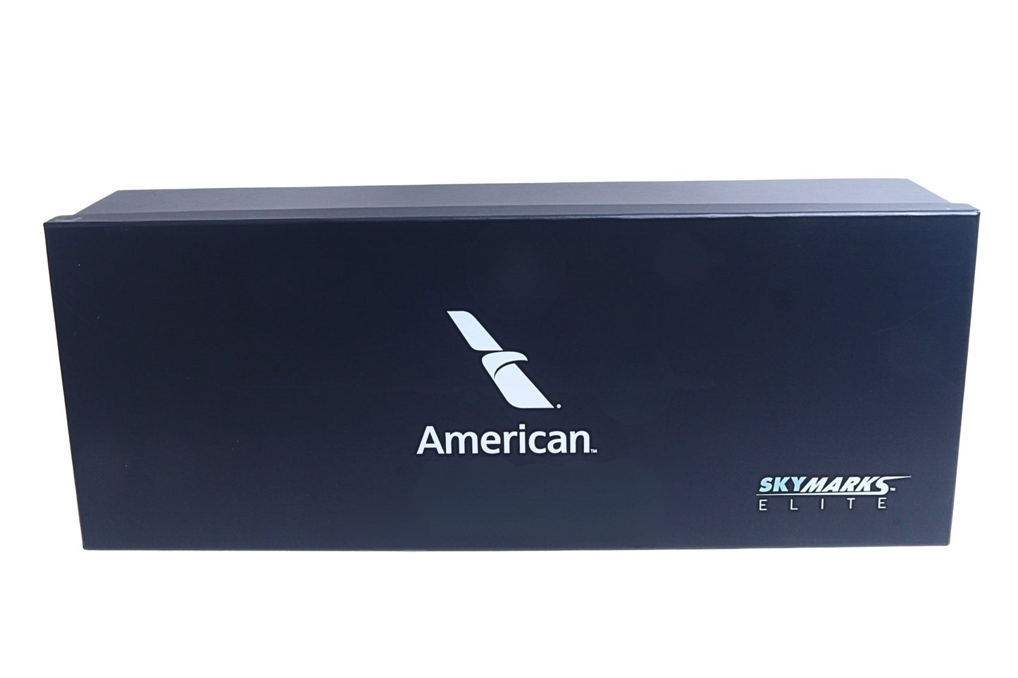 SkyMarks Elite SKG55410 1:100 American Airlines 787 - 8 N800AN