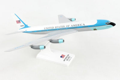 SkyMarks SKR756 1:150 Air Force One VC - 137 (707) 26000 JFK