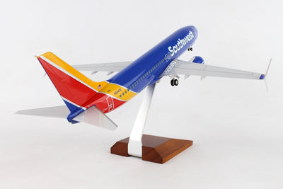 Skymarks Supreme SKR8250 1:100 Southwest Boeing 737 - 800 N8642E