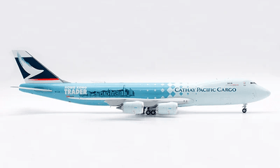 SQ Wings L2074FD 1:200 Cathay Pacific B747 - 8F B - LJA "Flaps Down"