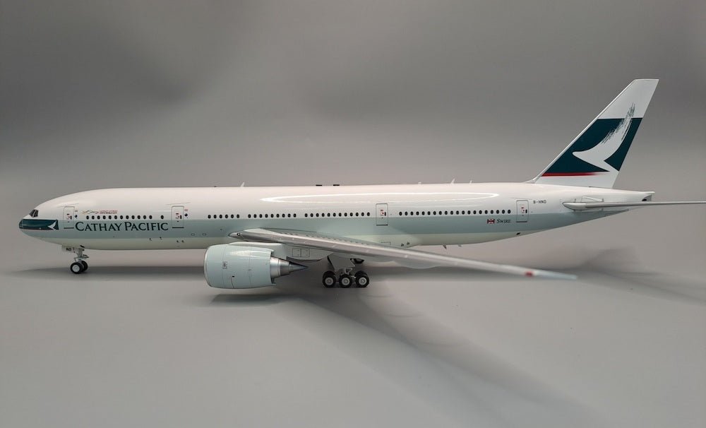 WB Models WB - 777 - 2 - 006 1:200 Cathay Pacific Airways Boeing 777 - 267 B - HND