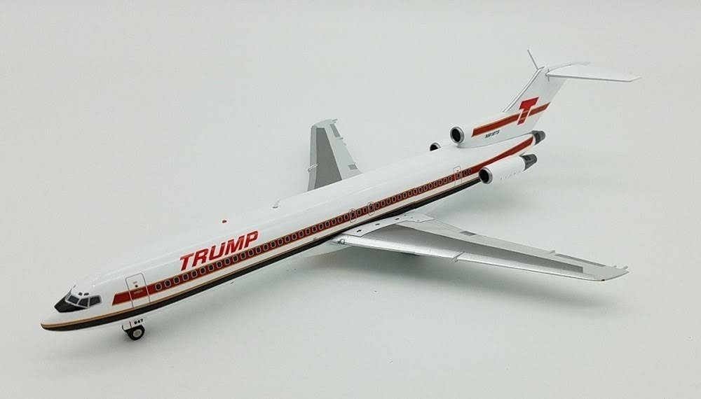 *B - Models B - 722 - TS01 1:200 Trump Shuttle Boeing 727 - 225