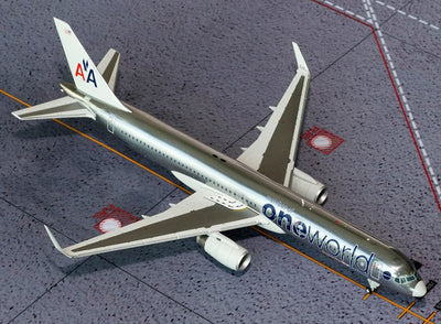 Gemini Jets G2AAL219 1:200 American Airlines Boeing 757 - 200 "Oneworld Scheme" N174AA