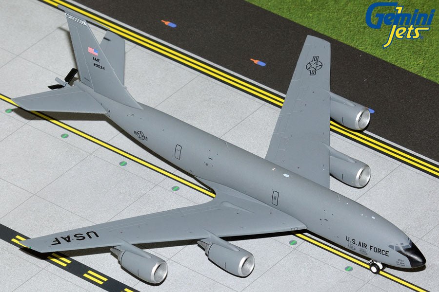 Gemini Jets G2AFO1092 1:200 USAF Boeing KC - 135RT Stratotanker