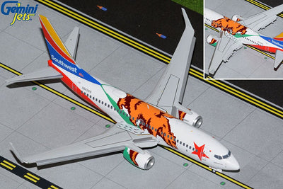 Gemini Jets G2SWA1010F 1:200 Southwest 737 - 700 California One (Flaps Down)