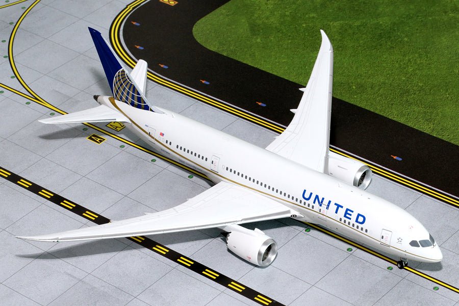 Gemini Jets G2UAL519 1:200 United Airlines Boeing 787 - 8 Dreamliner N27901