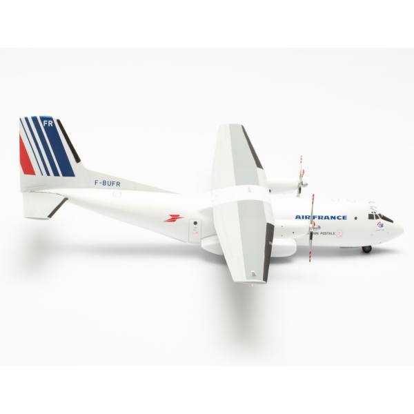 Herpa Wings 572057 1:200 Air France C - 160