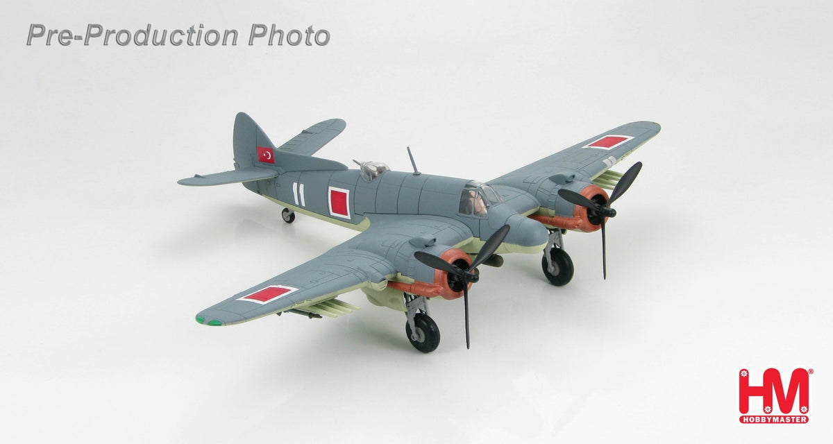 Hobby Master HA2312 1:72 Bristol Beaufighter TF Mk.X Torpil - Bombardiman - 105
