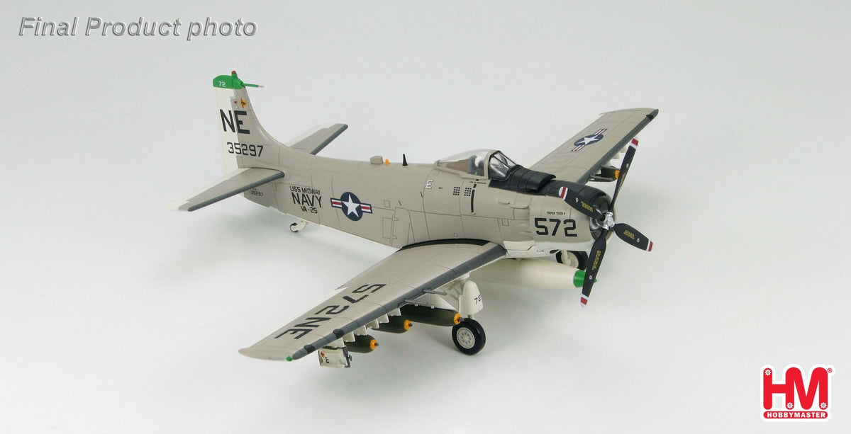 Hobby Master HA2907 1:72 A - 1H Skyraider "Paper Tiger II"