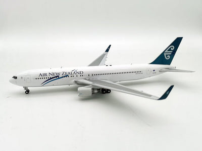 InFlight IF763NZ1221 1:200 Air New Zealand Boeing 767 - 300ER
