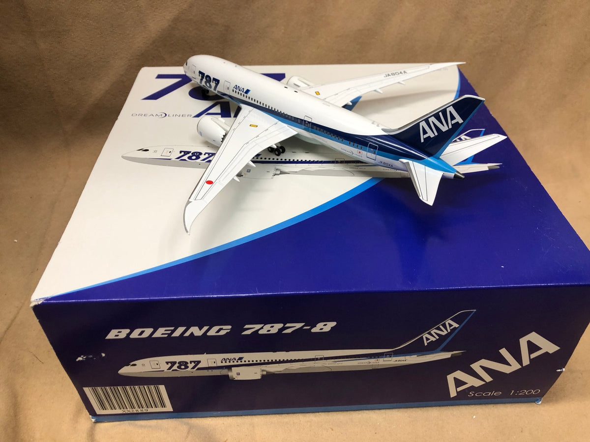 JC Wings XX2889 1:200 ANA Boeing 787 - 8 JA804A